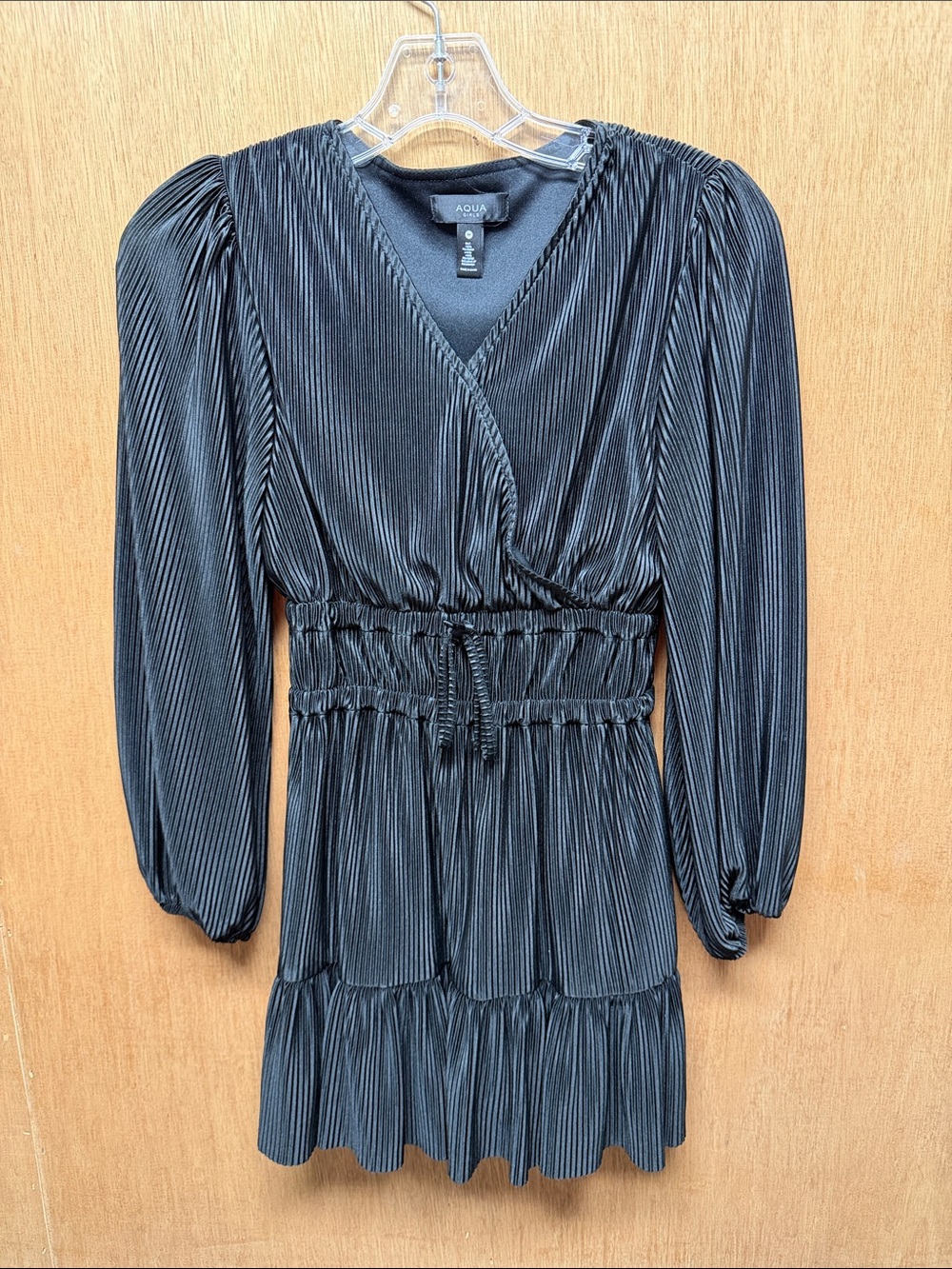 Aqua Black Pleated V-Neck Long Sleeve Tiered Dress